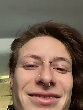 GoldenPussy1329 online show from 12-22-25, 01:08