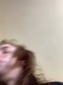 Snapshot of GoldenPussy1329 chatting on 03-15-26, 12:00 GoldenPussy1329 online show from 03-15-26, 12:00