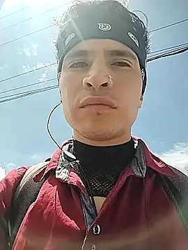 Snapshot of Angel_3-0 chatting on 10-23-25, 03:55 Angel 3-0 online show from 10-23-25, 03:55