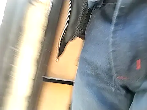 Snapshot of Angel_3-0 chatting on 10-30-25, 08:20 Angel 3-0 online show from 10-30-25, 08:20