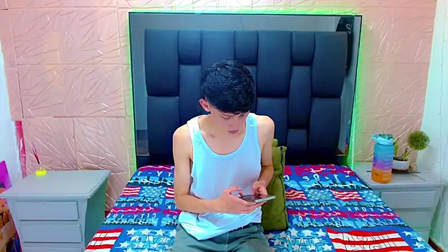 thaigo twink38 online show from 10-17-25, 03:31