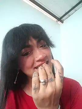 Snapshot of who_is_milyxx chatting on 10-12-25, 01:54 who is milyxx online show from 10-12-25, 01:54