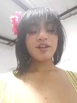 Snapshot of who_is_milyxx chatting on 11-17-25, 12:55 who is milyxx online show from 11-17-25, 12:55