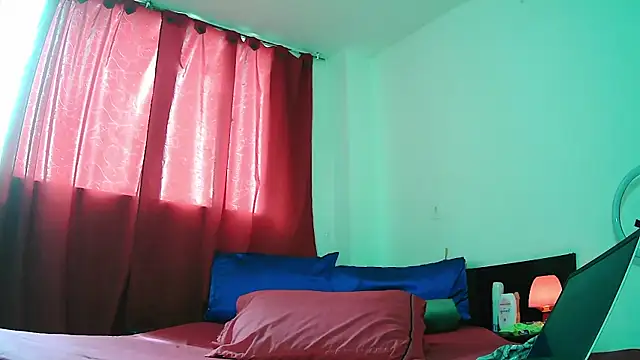 MissAsly online show from 11-30-25, 03:16