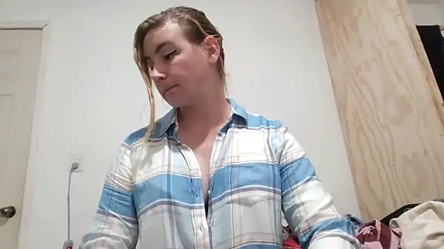 Snapshot of vagimosa chatting on 10-28-25, 08:44 vagimosa online show from 10-28-25, 08:44