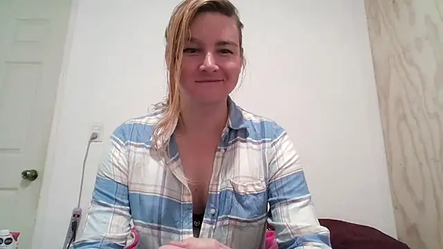 Snapshot of vagimosa chatting on 11-06-25, 03:29 vagimosa online show from 11-06-25, 03:29