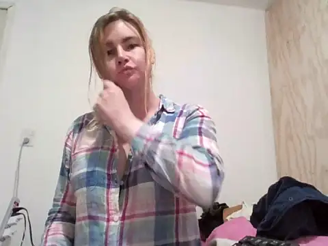 Snapshot of vagimosa chatting on 11-07-25, 03:06 vagimosa online show from 11-07-25, 03:06