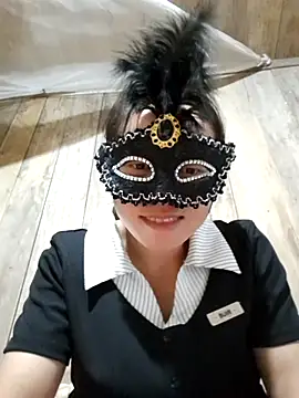 Snapshot of Tuyet_xx chatting on 10-02-25, 06:31 Tuyet xx online show from 10-02-25, 06:31