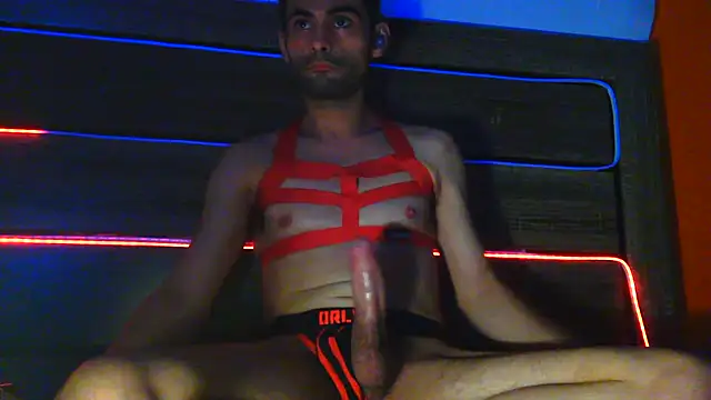 Snapshot of highinhtxx chatting on 10-03-25, 08:11 highinhtxx online show from 10-03-25, 08:11