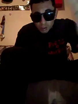 Snapshot of Tucloroformosexxx chatting on 03-30-26, 04:24 Tucloroformosexxx online show from 03-30-26, 04:24