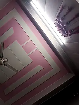 Snapshot of Tanya-905 chatting on 03-12-26, 05:30 Tanya-905 online show from 03-12-26, 05:30