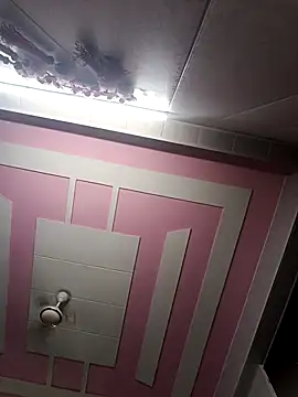 Snapshot of Tanya-905 chatting on 03-29-26, 05:35 Tanya-905 online show from 03-29-26, 05:35