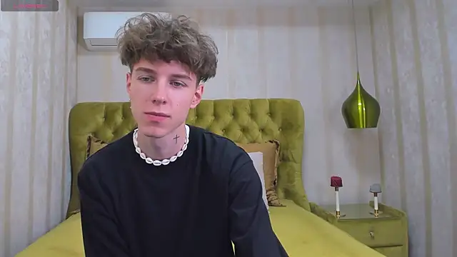 Kai Morgan online show from 09-30-25, 12:43