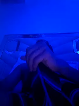 Snapshot of morenito_00987 chatting on 09-29-25, 11:31 morenito 00987 online show from 09-29-25, 11:31