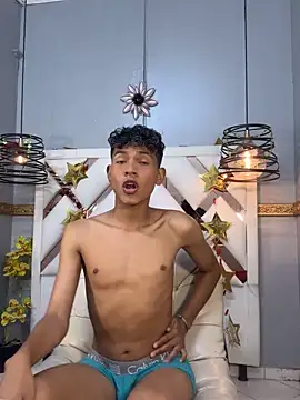 Snapshot of Sammy_Millers chatting on 10-18-25, 12:50 Sammy Millers online show from 10-18-25, 12:50