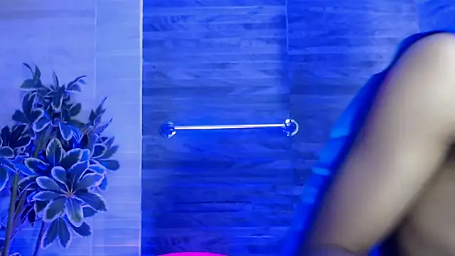 Snapshot of Sammy_Millers chatting on 10-20-25, 09:04 Sammy Millers online show from 10-20-25, 09:04