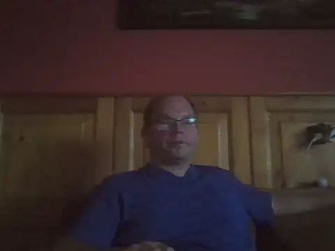 Rado2812 online show from 09-30-25, 03:28