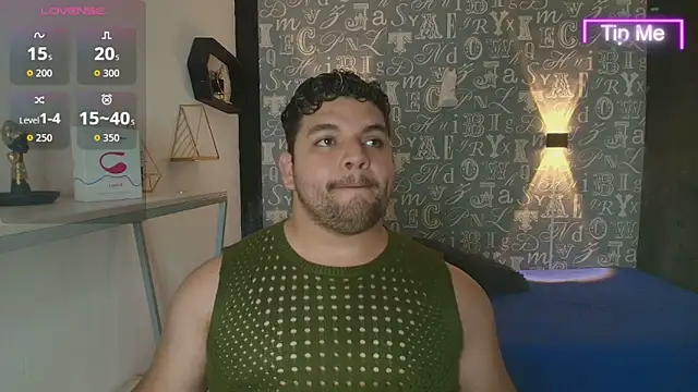 Adonis Walker online show from 10-04-25, 07:56