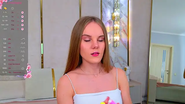 Lili Lohan online show from 10-17-25, 05:04