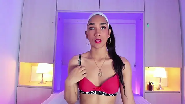 AnahiCollins online show from 10-25-25, 12:02