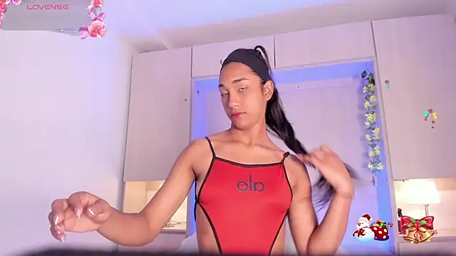 AnahiCollins online show from 12-22-25, 12:35