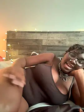 Snapshot of St4G1rL chatting on 10-04-25, 07:23 St4G1rL online show from 10-04-25, 07:23