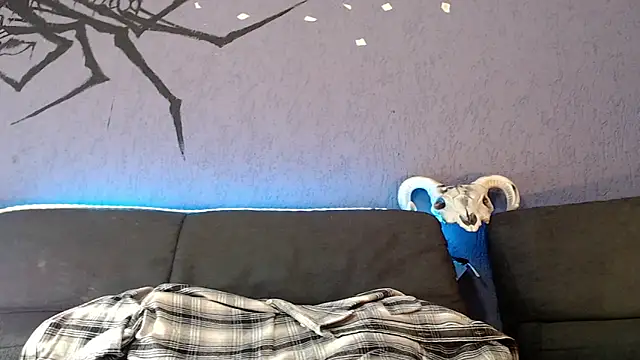 Snapshot of Kuregari_xs chatting on 10-10-25, 06:01 Kuregari xs online show from 10-10-25, 06:01