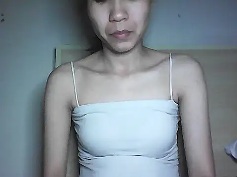 -Ninaa- online show from 09-28-25, 02:33