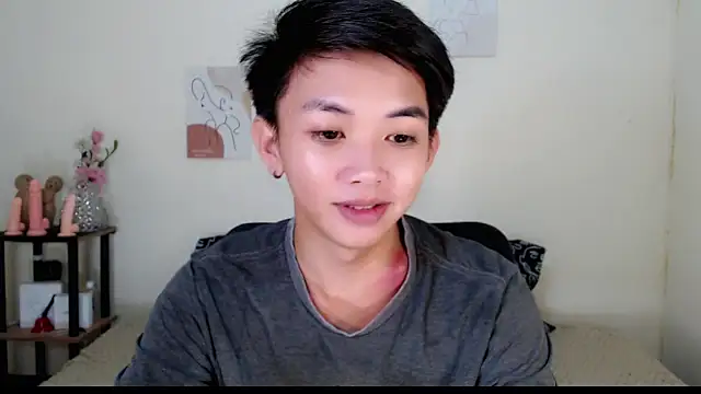 Snapshot of Wild_Prince69 chatting on 11-12-25, 11:03 Wild Prince69 online show from 11-12-25, 11:03