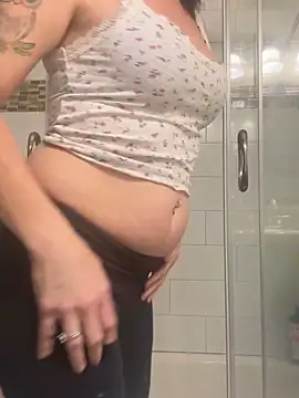 JuicyGeorgia online show from 03-30-26, 03:51