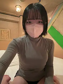 Snapshot of Milk_PotaPota chatting on 10-27-25, 05:44 Milk PotaPota online show from 10-27-25, 05:44