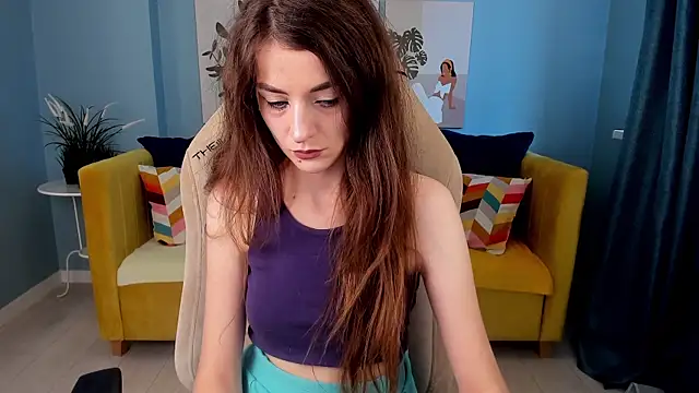 Snapshot of NikkaBush chatting on 10-10-25, 05:28 NikkaBush online show from 10-10-25, 05:28