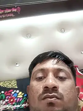 Snapshot of SlipperyRebound0 chatting on 09-29-25, 05:51 SlipperyRebound0 online show from 09-29-25, 05:51