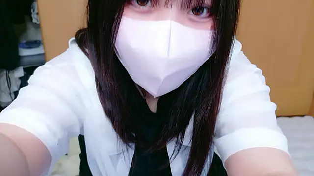 Snapshot of YUKINA_00 chatting on 05-16-26, 12:59 YUKINA 00 online show from 05-16-26, 12:59