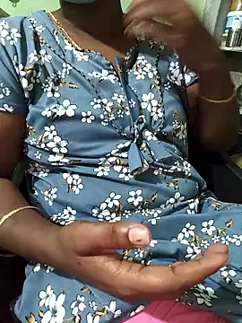 Tamilselviroja- online show from 05-07-26, 01:49