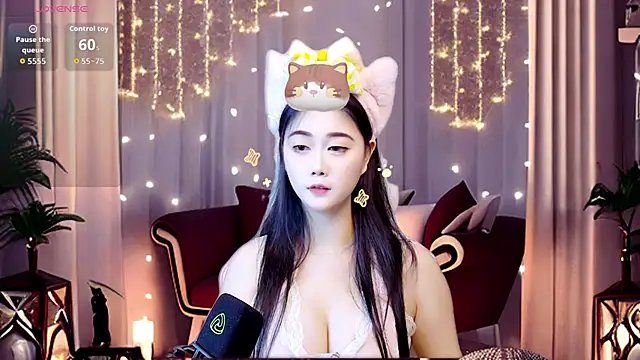 wanwan6377 online show from 10-01-25, 04:13