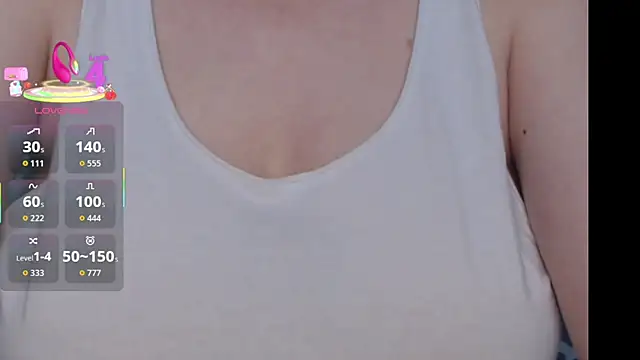 Snapshot of 1Felicity1 chatting on 10-02-25, 05:58 1Felicity1 online show from 10-02-25, 05:58