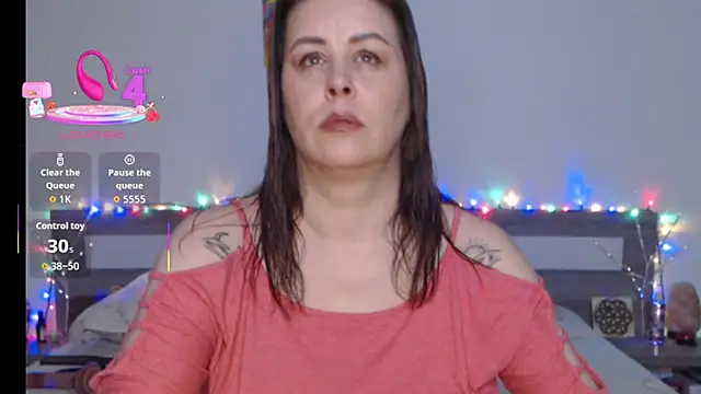 Snapshot of 1Felicity1 chatting on 10-06-25, 03:48 1Felicity1 online show from 10-06-25, 03:48