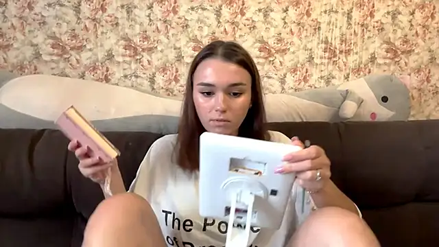 JaneFosterxx online show from 10-26-25, 11:05