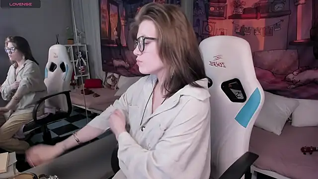 Snapshot of CathyAdams chatting on 02-26-26, 07:18 CathyAdams online show from 02-26-26, 07:18