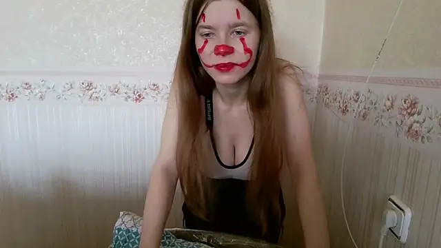 0nlyLola online show from 10-31-25, 08:37