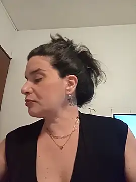 MoritaSalvaj online show from 10-01-25, 12:27