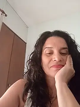 MoritaSalvaj online show from 10-05-25, 06:06