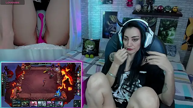 Snapshot of Gomorygg chatting on 10-13-25, 03:01 Gomorygg online show from 10-13-25, 03:01