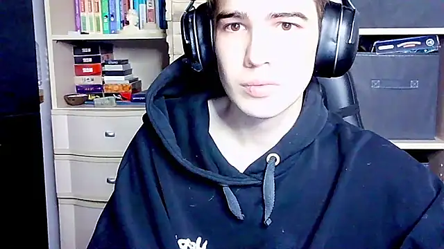  Chris Next Door  online show from 10-04-25, 02:59