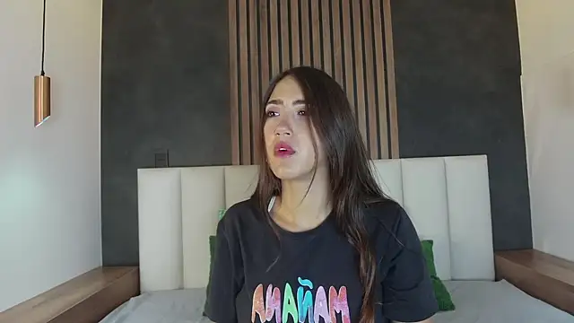 Snapshot of Julietasweett__ chatting on 10-07-25, 12:46 Julietasweett online show from 10-07-25, 12:46