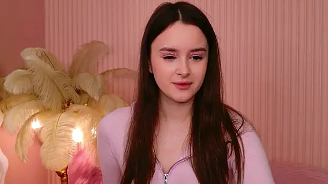 Snapshot of EvaSwen chatting on 03-03-26, 09:10 EvaSwen online show from 03-03-26, 09:10