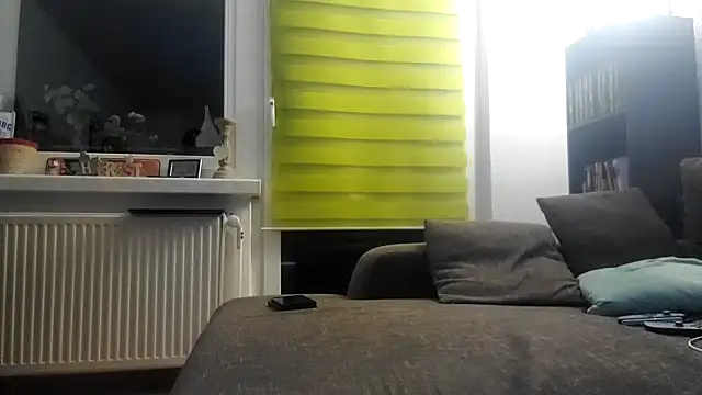 stivi2526 online show from 10-03-25, 06:38