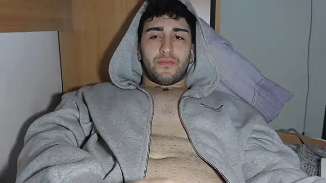 cazzo18cm3 online show from 02-08-26, 03:04