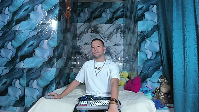 celesteyorucso1 online show from 10-20-25, 10:43